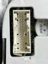 Load image into Gallery viewer, Speedometer Cluster X type 2004 04 - NW160567