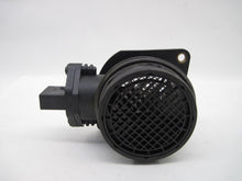 Load image into Gallery viewer, Mass Air Flow Sensor Meter MAF Volkswagen Passat 02 03 04 05 - 708704