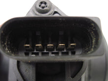 Load image into Gallery viewer, Mass Air Flow Sensor Meter MAF Volkswagen Passat 02 03 04 05 - 708704
