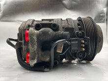Load image into Gallery viewer, AC COMPRESSOR MERCEDES 190 300D 300E 88 89 90 91 92 93 - NW42896