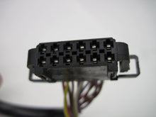 Load image into Gallery viewer, SIDE VIEW MIRROR Passat 1998 98 99 00 01 02 03 04 Left - 709833