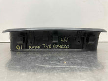 Load image into Gallery viewer, GRILL BMW 740i 1999 99 2000 00 2001 01 left - NW98252