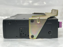Load image into Gallery viewer, 6 DISC CD CHANGER 325i 320i X5 X3 330i 2001 01 2002 02 03 04 05 06 - NW136502