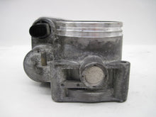 Load image into Gallery viewer, THROTTLE BODY BMW 320I 325I 525I X3 Z3 Z4 01 02 03 - 06 - 710955