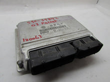 Load image into Gallery viewer, ECU ECM COMPUTER Passat 2003 03 6 cyl - 712665