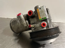 Load image into Gallery viewer, POWER STEERING PUMP MERCEDES C-CLASS 94 95 - NW163710
