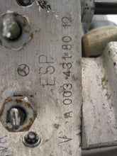 Load image into Gallery viewer, ABS PUMP CL500 S430 S500 S600 00 01 02 03 04 05 06 - 714560