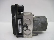 Load image into Gallery viewer, ABS PUMP Audi A4 S4 2006 06 - 715286