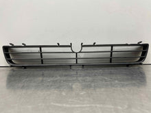 Load image into Gallery viewer, Grille SAAB 9-5 2001 - NW98677