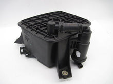 Load image into Gallery viewer, FUEL VAPOR CANISTER Audi A4 2004 04 - 717771