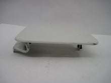 Load image into Gallery viewer, Fuel Filler Door Discovery 2001 01 - 718289
