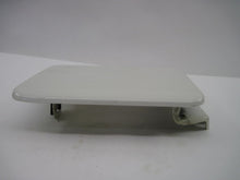 Load image into Gallery viewer, Fuel Filler Door Discovery 2001 01 - 718289