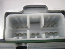 Load image into Gallery viewer, RADIO Legacy 2000 00 2001 01 Am Fm Cassette Outback - 721915