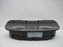 Load image into Gallery viewer, SPEEDOMETER CLUSTER Passat 2002 02 - 721983
