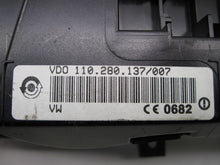 Load image into Gallery viewer, SPEEDOMETER CLUSTER Passat 2002 02 - 721983
