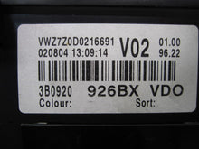 Load image into Gallery viewer, SPEEDOMETER CLUSTER Passat 2002 02 - 721983