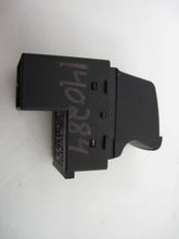 Load image into Gallery viewer, FUEL DOOR SWITCH VOLKSWAGEN PASSAT 2001 01 2002 02 03 04 05 - 722035