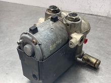 Load image into Gallery viewer, ABS Pump PORSCHE 928 1987 - NW2259