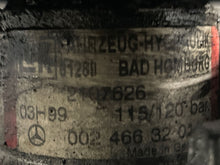 Load image into Gallery viewer, POWER STEERING PUMP E320 E430 1998 98 99 00 01 02 03 - NW163724