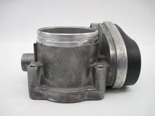Load image into Gallery viewer, THROTTLE BODY BMW 330I X3 X5 Z3 Z4 2001 02 03 04 05 06 - 724136