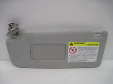 Load image into Gallery viewer, INTERIOR SUN VISOR Audi A6 S6 00 01 02 03 04 Right - 724523
