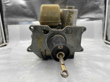 Load image into Gallery viewer, Brake Master Cylinder Oldsmobile Allante 1988 - NW113843