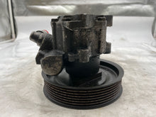 Load image into Gallery viewer, POWER STEERING PUMP Range Rover 1995 95 96 97 - NW163996