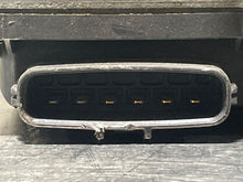 Load image into Gallery viewer, THROTTLE BODY Jaguar X Type 2005 05 2006 06 2007 07 08 - NW178155
