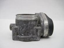 Load image into Gallery viewer, THROTTLE BODY BMW 320I 325I 525I X3 Z3 Z4 01 02 03 - 06 - 733258