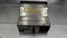 Load image into Gallery viewer, Radio EXPEDITION 2002 - NW135015