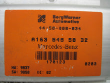 Load image into Gallery viewer, TRANSFER CASE CONTROL COMPUTER ML320 ML430 98 99 - 05 - 736353