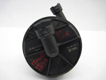 Load image into Gallery viewer, AIR INJECTION PUMP SMOG Audi TT A4 A6 Golf Toureg Jetta 00 01 02 03 04 05 - 09 - 738310