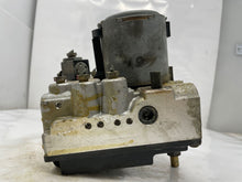 Load image into Gallery viewer, ABS PUMP MERCEDES E320 C43 C280 1997 98 99 - NW1961