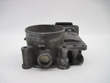 Load image into Gallery viewer, THROTTLE BODY Volvo S40 V70 2004 04 05 06 07 08 - 739528