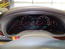 Load image into Gallery viewer, Speedometer Cluster Cadillac Seville 2003 - NW159305