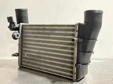 Load image into Gallery viewer, INTERCOOLER Audi A4 Passat 1999 99 2000 00 2001 01 02 - NW106399