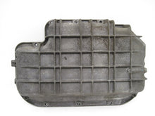 Load image into Gallery viewer, OIL PAN MERCEDES C280 C43 CL500 E320 98 99 00 01 - 04 - 743521