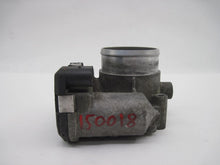 Load image into Gallery viewer, THROTTLE BODY Beetle Jetta Golf 99 00 01 02 03 04 05 06 - 745309