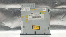 Load image into Gallery viewer, CD PLAYER Audi A8 S6 A6 2003 03 2004 04 2005 05 06 - 09 - NW136087