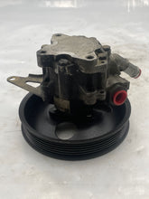 Load image into Gallery viewer, Power Steering Pump Jaguar S Type 2002 - NW163542