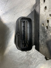 Load image into Gallery viewer, ABS PUMP Scion XB XA 2004 04 2005 05 - NW2413