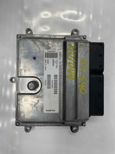 Load image into Gallery viewer, ECU ECM COMPUTER Volvo C30 V50 V40 2007 07 2008 08 2009 09 2010 10 - NW63017