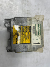 Load image into Gallery viewer, AIR BAG COMPUTER Toyota Rav 4 1998 98 1999 99 2000 00 - NW38461