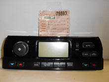 Load image into Gallery viewer, FRONT TEMPERATURE CONTROLS Vanden Pl XJ8 XJ8L XJR 04 05 06 07 - NW100545