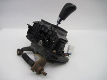 Load image into Gallery viewer, 2006 Subaru Legacy Floor Shifter - 756008