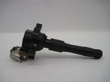 Load image into Gallery viewer, IGNITION COIL BMW 320i 850i M5 X5 Z3 Z8 1995 95 96 - 03 - 756201