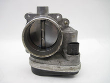 Load image into Gallery viewer, THROTTLE BODY BMW 320I 325I 525I X3 Z3 Z4 01 02 03 - 06 - 757437