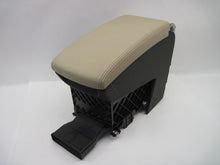 Load image into Gallery viewer, CONSOLE LID Volkswagen CC 2013 13 - 757697