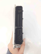 Load image into Gallery viewer, ECU ECM COMPUTER Passat 2004 04 1.8L - NW62806