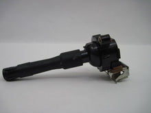 Load image into Gallery viewer, IGNITION COIL BMW 320i 850i M5 X5 Z3 Z8 1995 95 96 - 03 - 758171